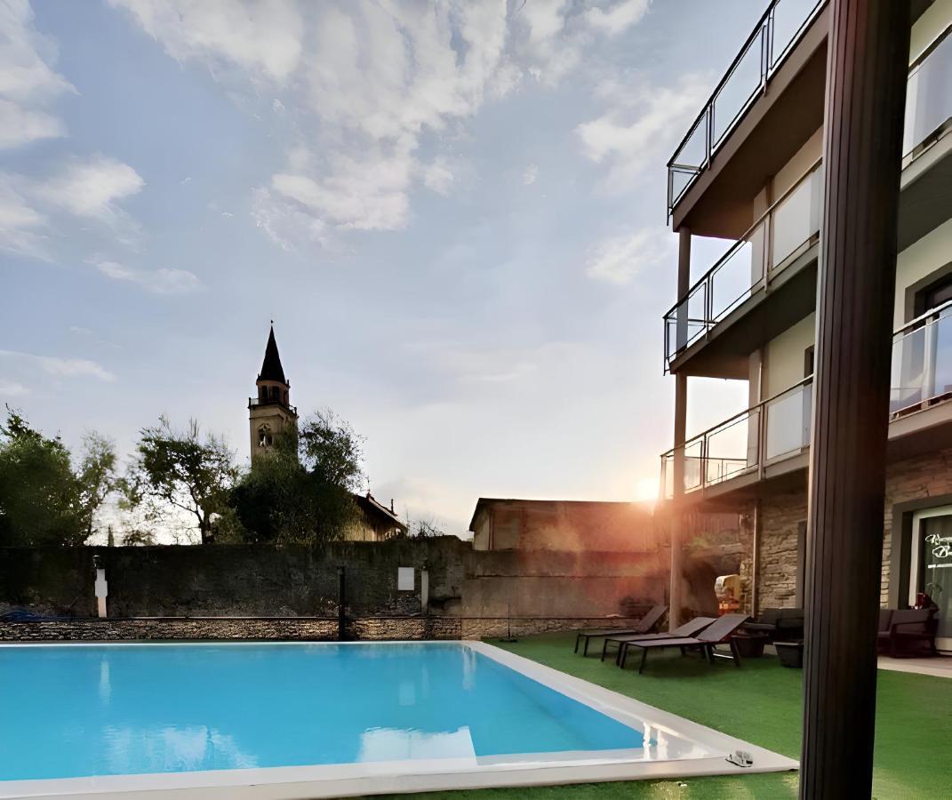 Alexandra'S Sunset Apartment Domaso Luaran gambar